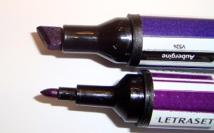Letraset offers a broad chisel tip and a thin detail tip on the Promarkers